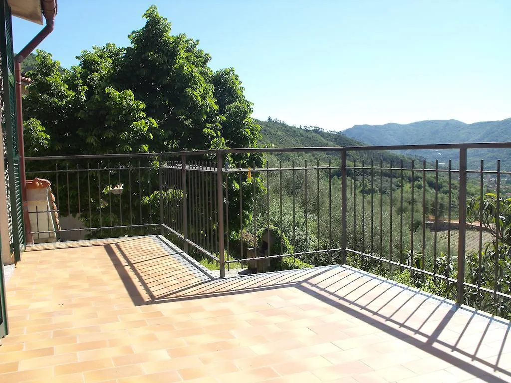 Farm stay Agriturismo Gli Ulivi Garlenda